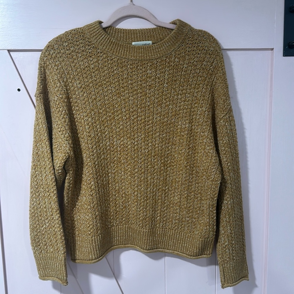 Beautiful brownish tan sweater